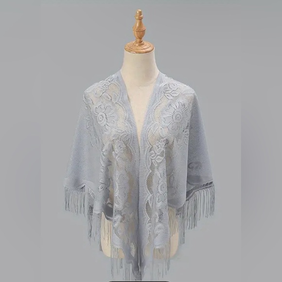 NIB chiffon Shawl one size only gray is left - Picture 2 of 4